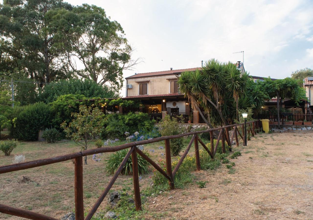 Il Sorgituro - Agriturismo Postiglione Exteriér fotografie