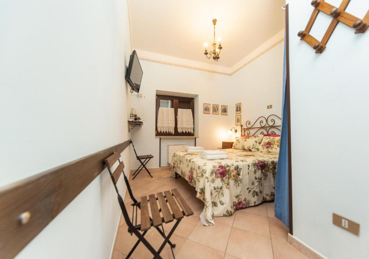 Il Sorgituro - Agriturismo Postiglione Exteriér fotografie