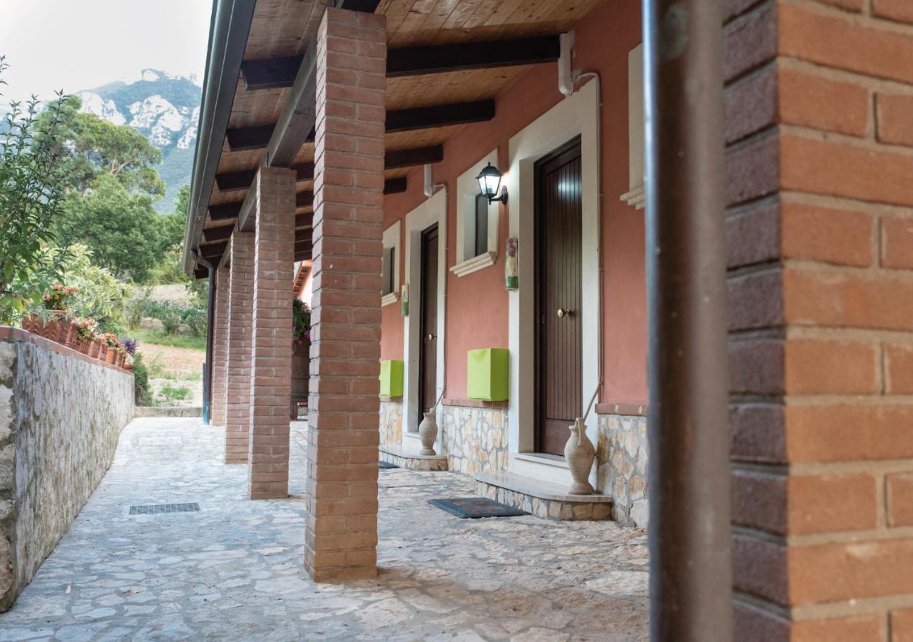 Il Sorgituro - Agriturismo Postiglione Exteriér fotografie